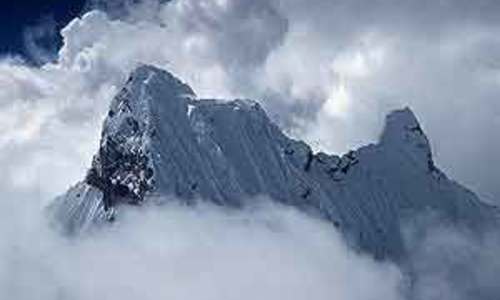 Hory okolo Huascaránu Hory okolo Huascaránu