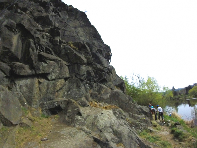 Křehké lezení na Černé skále u Řevnic