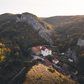 Skryté příběhy s geniem loci. Poutní místa středních Čech zachycuje nová brožura Skryté příběhy s geniem loci. Poutní místa středních Čech zachycuje nová brožura