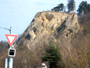 Z Branických skal se zřítil mladík