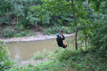 Adrenalinový víkend nebo team building?