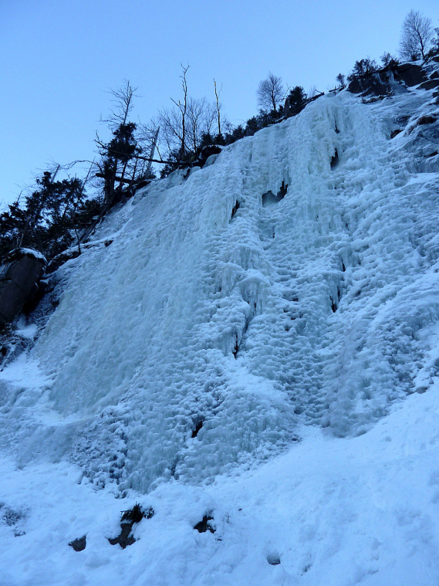 Ledolezci v Labském dole na konci ledna 2015