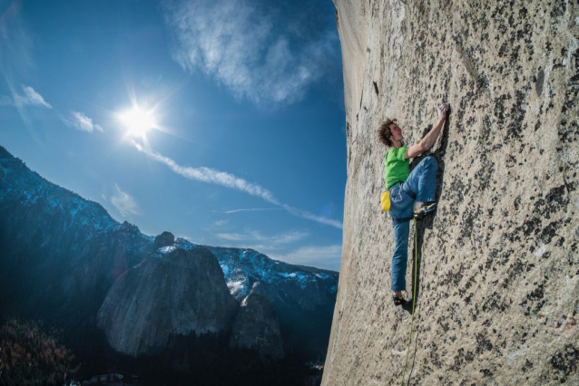 První profesionální fotky a video: Adam Ondra na Dawn Wall