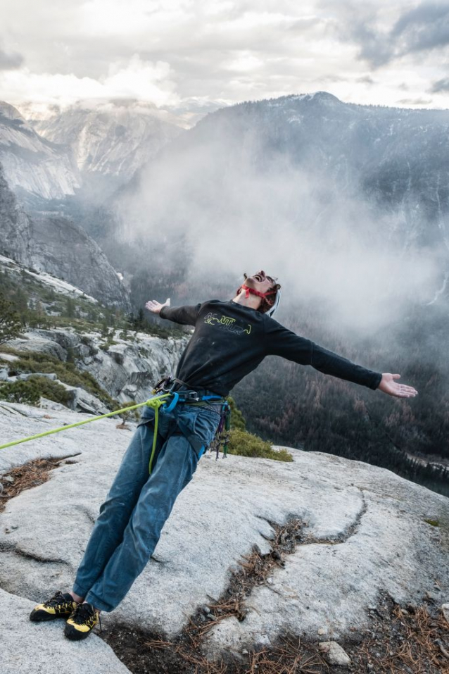 První profesionální fotky a video: Adam Ondra na Dawn Wall