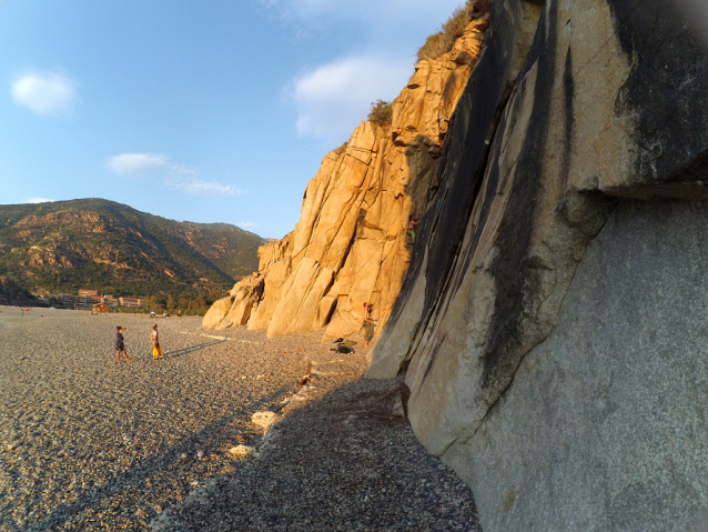 Climbing Porto: rock photo Corsica 