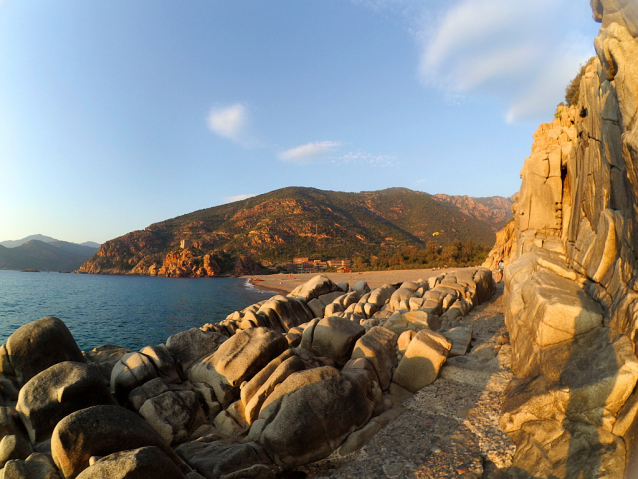 Climbing Porto: rock photo Corsica 