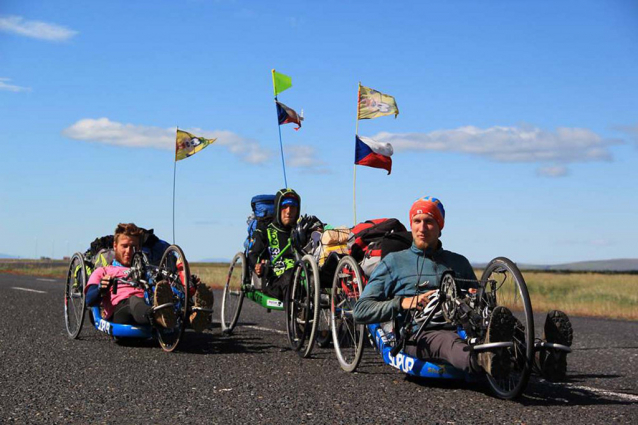Opel Handy cyklo maraton: Československo za 111 hodin