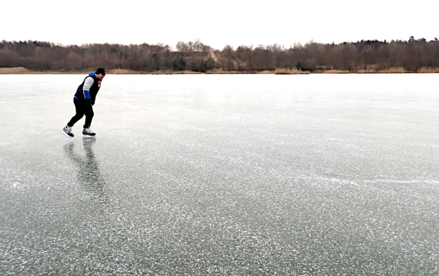 4 bruslařské pohádky u Roudnice: veslařský kanál Račice a tři pískovny Dobříň