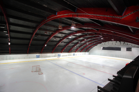 Bruslení v Malé sportovní hale na Výstavišti Holešovice
