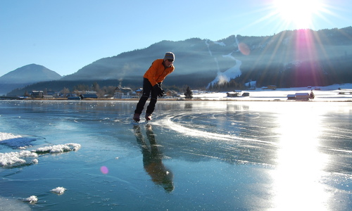 Lake Weissensee: Slow Wintersports for the Whole Family at Nature’s Playground