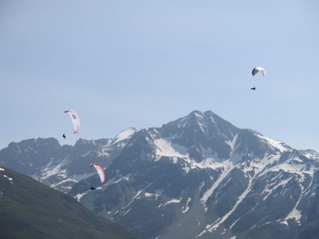 X-Alps 2013: Maurer klouže vzduchem