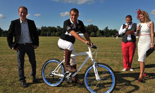 Personální zemětřesení Personální zemětřesení