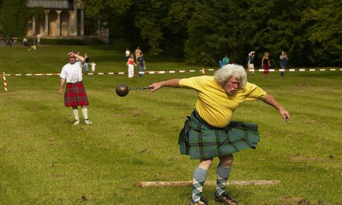 Skotské hry na Sychrově Skotské hry na Sychrově