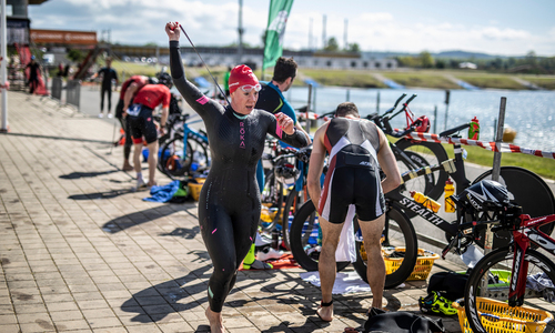 Račice otevřely triatlonovou sezonu: veteráni a hvězdy Račice otevřely triatlonovou sezonu: veteráni a hvězdy