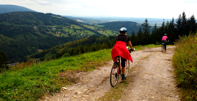 Žalý, jedna z nejstarších turistických rozhleden