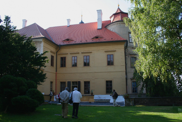 Jezeří byl hraběcí zámek Lobkowiczů a Perla Krušných hor