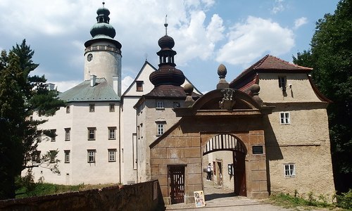 Kruzberk Misto Kde Se Natacelo Velke Sedlo Serial Zmenil Zivot