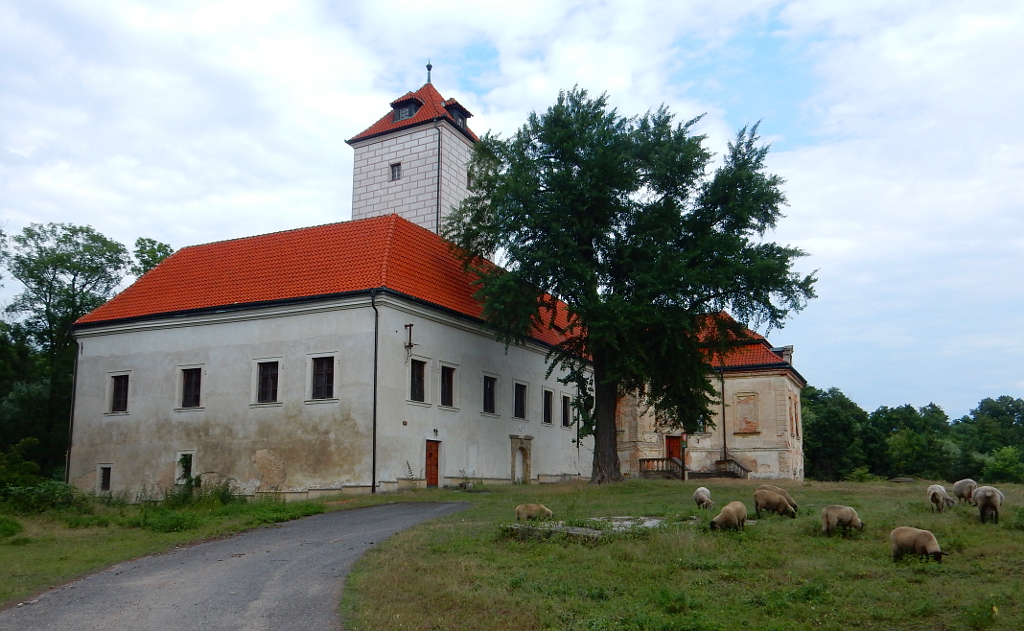 Zámek Lobkovice. Titulární sídlo šlechtického rodu Lobkoviců od roku 1409.