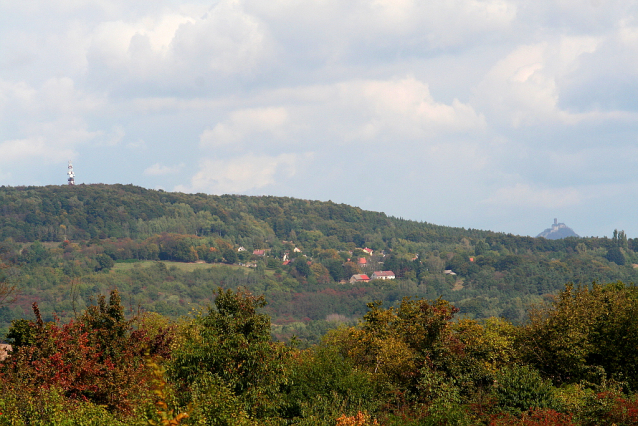 Bezděz: pevný hrad a svatý klášter