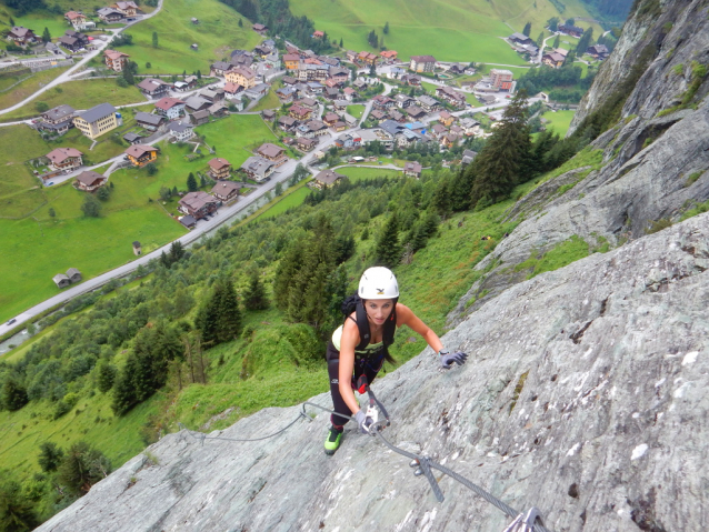 Kupfergeist und Gletschergoass: neuer Klettersteig durch die Hüttschlager Wand