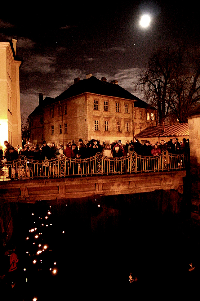 Geoskořápky: megaevent na Kampě