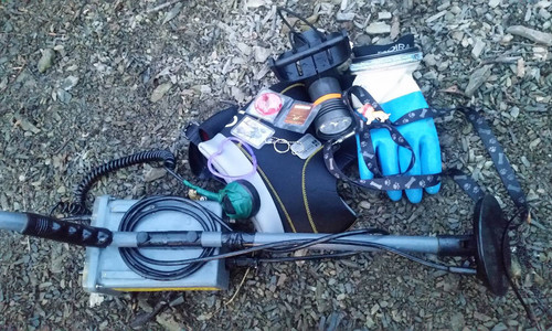 Záchrana travelbugů na dně Hostivařské přehrady Záchrana travelbugů na dně Hostivařské přehrady