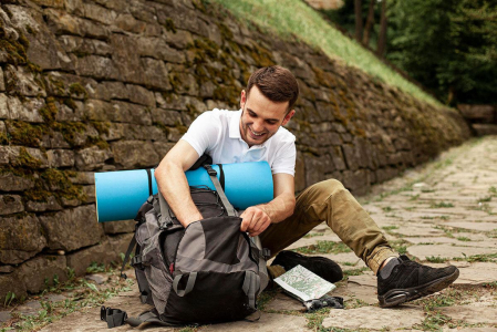 9 trendů: outdoorová výbava, kterou by měl balit každý turista