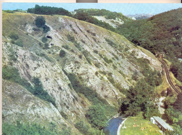 Prokopské údolí na jaře na koloběžkách