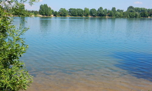 Malvíny: modrá voda a modrá obloha Malvíny: modrá voda a modrá obloha