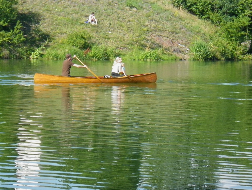 Praha, Šeberák. Klasická kanoe žebrovka.