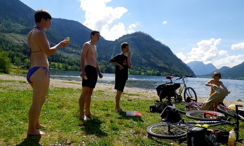 Zdánlivě nevinný sjezd z Tauplitzalm Zdánlivě nevinný sjezd z Tauplitzalm