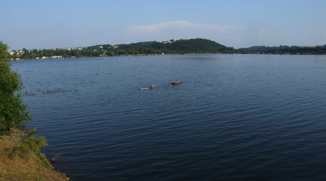 Hlučínské jezero: wakeboarding a vodní lyžování