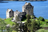 Hrdý hrad Eilean Donan