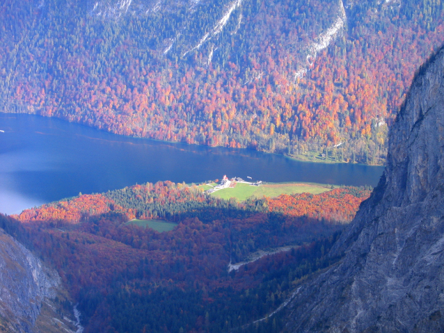 Nadoblačná hřebenovka Watzmann