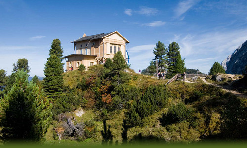 Ostrý výjezd k Schachenschloss Ostrý výjezd k Schachenschloss