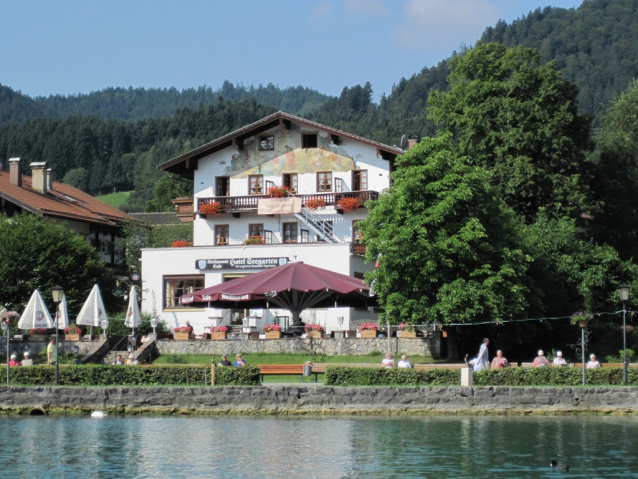 Jezero kmotrů Tegernsee