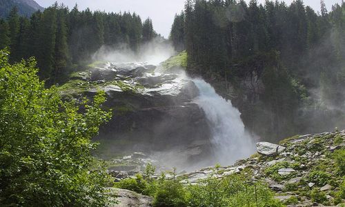 Spadla do Krimmelských vodopádů a zabila se Spadla do Krimmelských vodopádů a zabila se