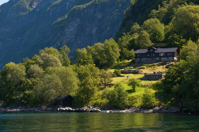 Teplý, nádherný, jedinečný Geiranger