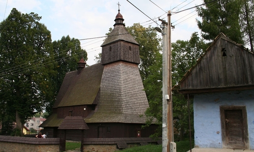 Dřevěný kostelíček v Hervartově stojí pět set let