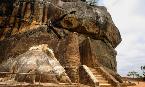 Pevnost Sigiriya a Lví skála - nejdelší schody světa pro otrlé