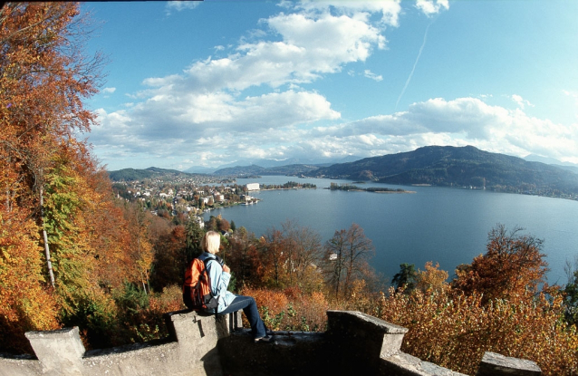 Romantické jezero Wörthersee