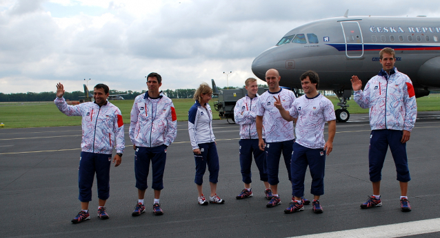 Czech Olympic team in white water canoeing flew to London