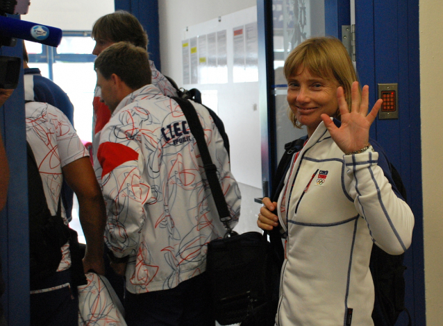 Czech Olympic team in white water canoeing flew to London