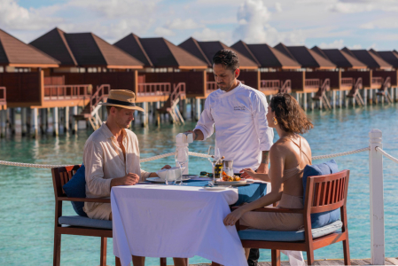 Maledivy na talíři: od rybářských snídaní po večeře pod hladinou oceánu