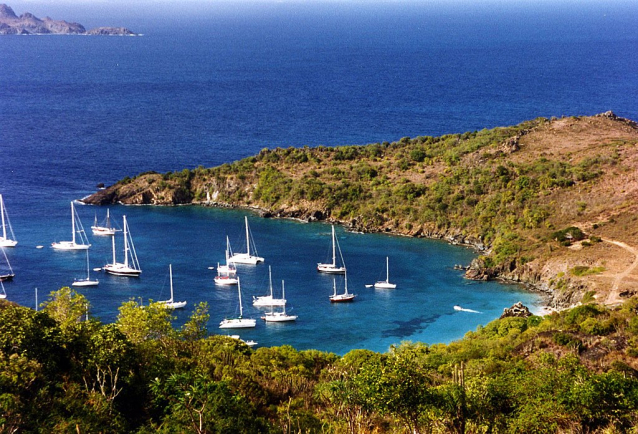 Svatý Bartoloměj / Saint-Barthélemy: prázdninový ostrov v Karibiku