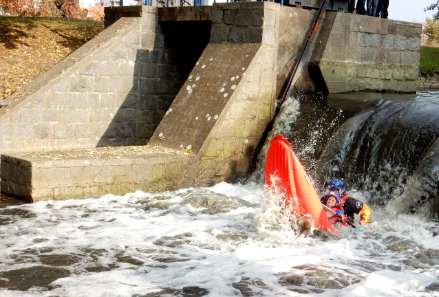 Prague Kayaking Autumn at Botič Creek