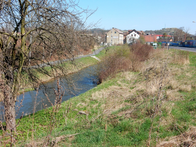 Bouřlivec - jarní svezení na kanoi