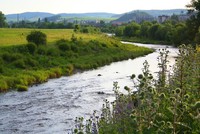 Litavka stéká z Brd do Berouna Litavka stéká z Brd do Berouna