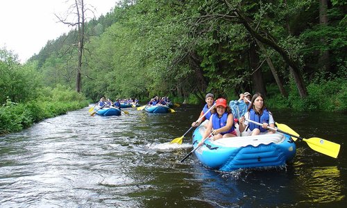 Ohře: Poznejte západní Čechy z vodní hladiny s půjčovnou lodí! Ohře: Poznejte západní Čechy z vodní hladiny s půjčovnou lodí!