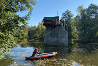 Vylezli jsme do chatky na pilíři Vylezli jsme do chatky na pilíři
